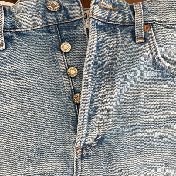 AGOLDE Crisscross Raw Hem Denim Miniskirt - Picture 4 of 5